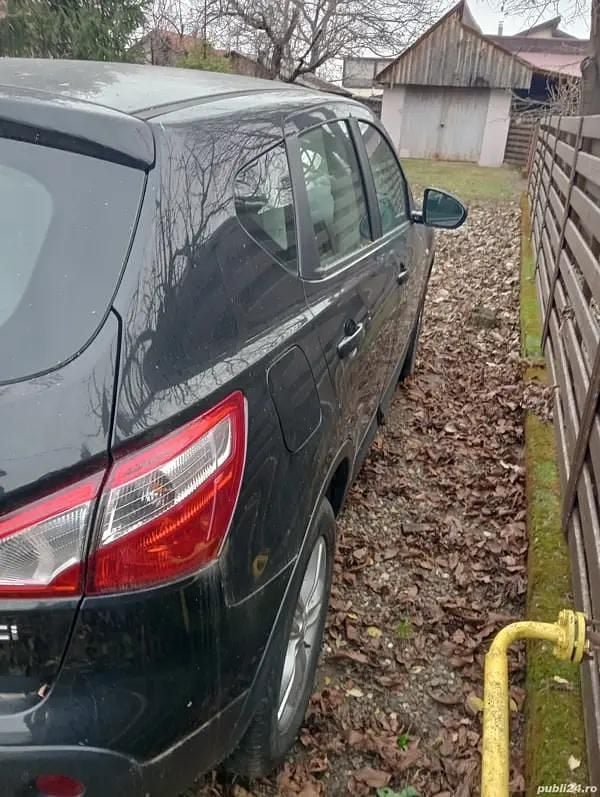 Second-hand Nissan Qashqai 110 CP (80 kW) 2012 SUV