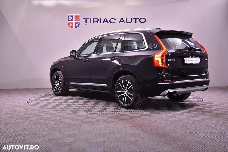 Second-hand Volvo XC90 303 CP (222 kW) 2021 Culoarenegru SUV