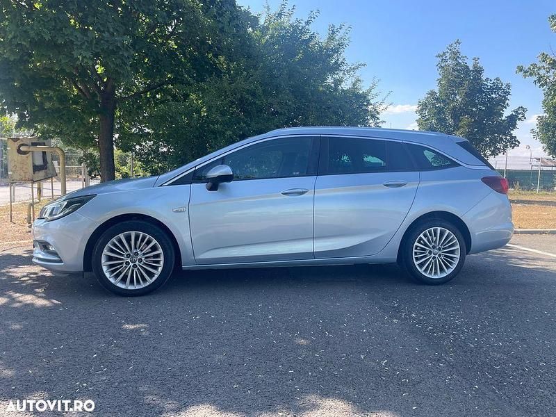 Second-hand Opel Astra Innovation 136 CP (100 kW) 2017 Culoaregri Break