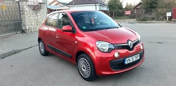 Second-hand Renault Twingo 71 CP (52 kW) 2015 Rosu Hatchback