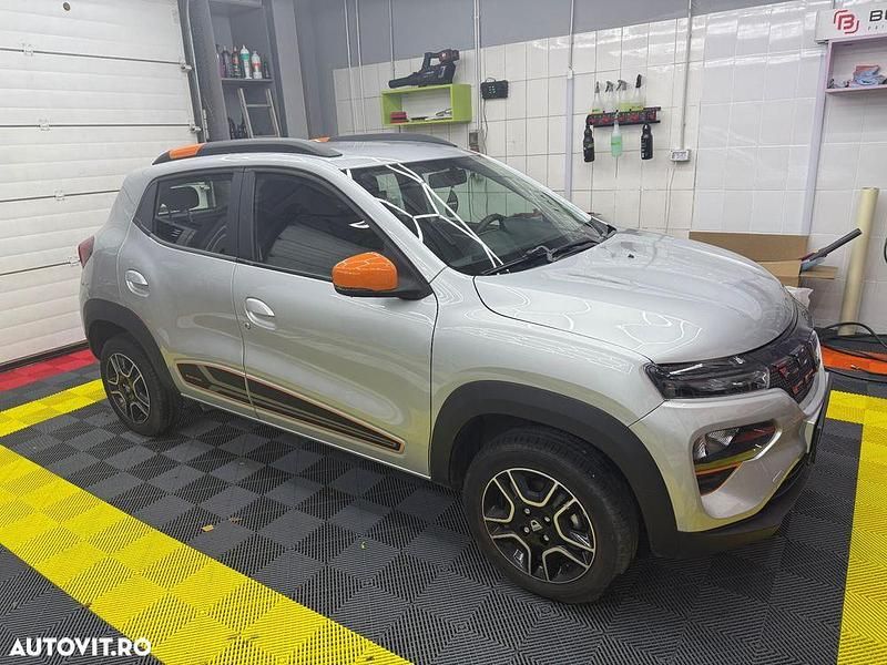 Culoareargint Utilizat 2022 Dacia Spring Hatchback | 8.400 EUR (Preț OK) - Imagine 1/4