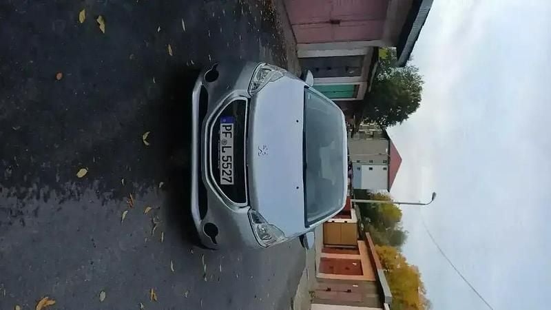 Second-hand Peugeot 208 68 CP (50 kW) 2013 Gri Hatchback