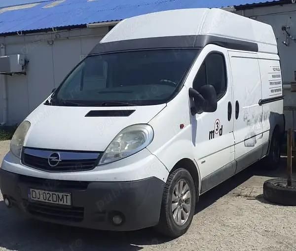 Alb Utilizat 2008 Opel Vivaro Van | 6.500 EUR (Puțin scump) - Imagine 1/4