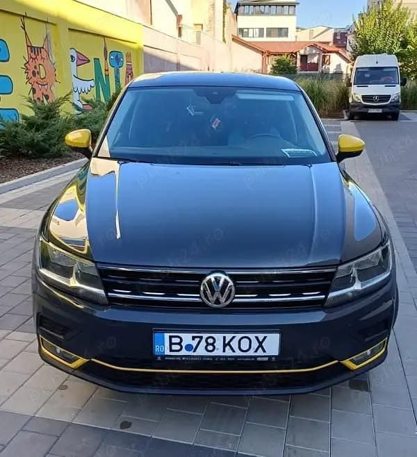 Second-hand VW Tiguan Trendline 131 CP (96 kW) 2020 Gri SUV