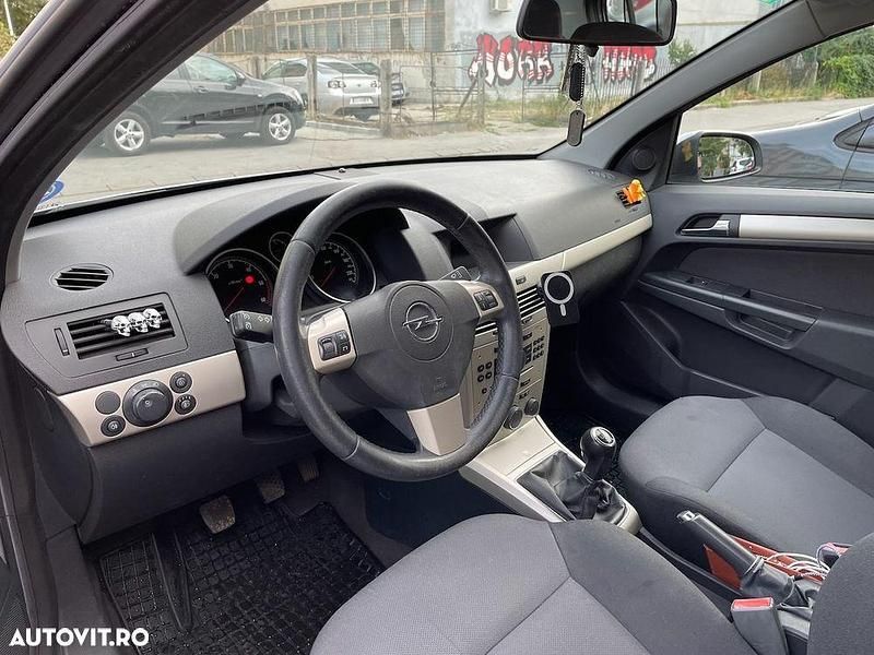 Culoaregri Utilizat 2008 Opel Astra Berlinǎ | 2.300 EUR (Puțin scump) - Imagine 1/4