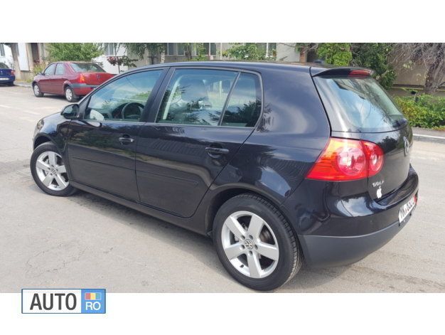 Negru Utilizat 2007 VW Golf V Hatchback | 4.450 EUR (Preț OK) - Imagine 1/4