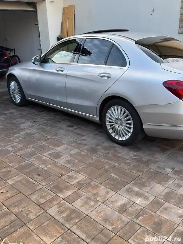 Second-hand Mercedes A220 204 CP (150 kW) 2015 Berlinǎ