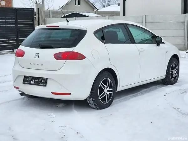 Utilizat 2010 Seat Leon Hatchback | 3.650 EUR - Imagine 1/4