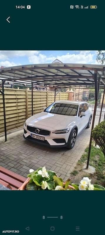 Culoarealb Utilizat 2019 Volvo V60 CC Pro Break | 14.999 EUR - Imagine 1/4