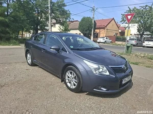 Gri Utilizat 2010 Toyota Avensis T2 Berlinǎ | 6.650 EUR (Preț OK) - Imagine 1/4