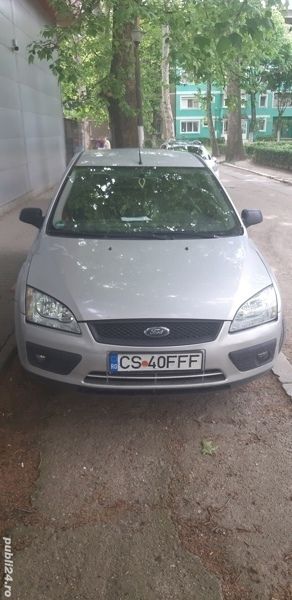 Argintiu Utilizat 2005 Ford Focus Hatchback | 790 EUR - Imagine 1/4