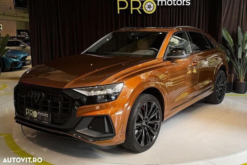 Culoareportocaliu Utilizat 2022 Audi Q8 SUV | 65.500 EUR (Preț bun) - Imagine 1/4