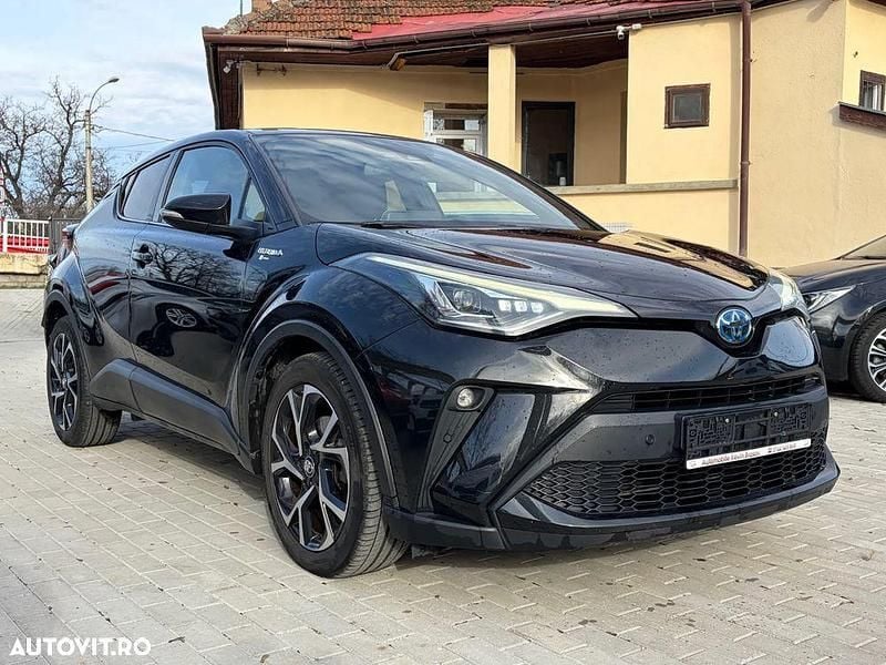 Second-hand Toyota C-HR 184 CP (135 kW) 2021 Culoarenegru SUV