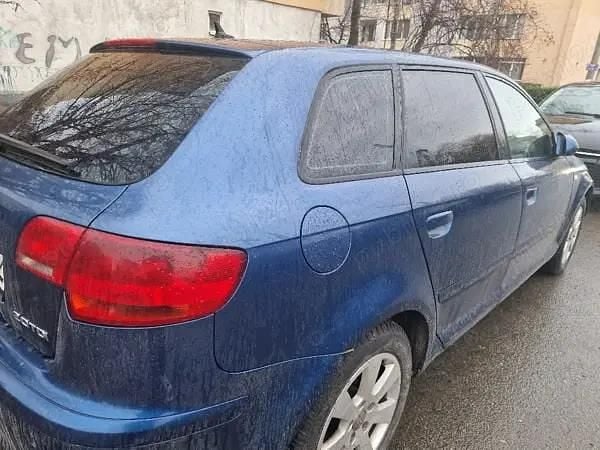 Second-hand Audi A3 140 CP (102 kW) 2005 Albastru Hatchback