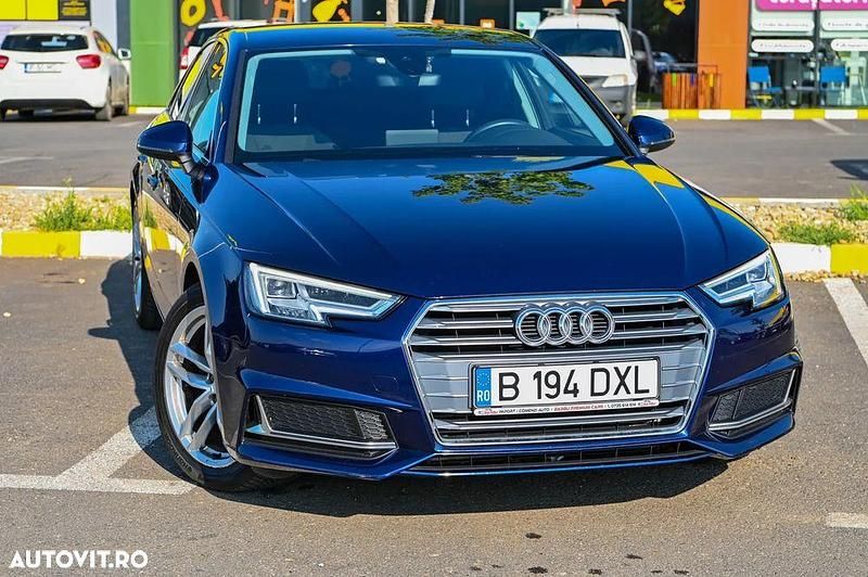 Albastru Utilizat 2019 Audi A4 Sport Berlinǎ | 17.390 EUR (Super Preț) - Imagine 1/4