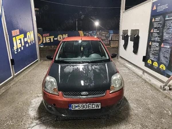 Second-hand Ford Fiesta 75 CP (55 kW) 2009 Rosu Hatchback