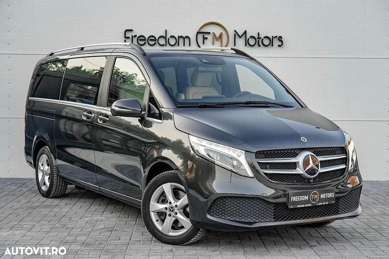 Gri Utilizat 2022 Mercedes V250 Avantgarde Edition Monovolum | 58.263 EUR (Puțin scump) - Imagine 1/4