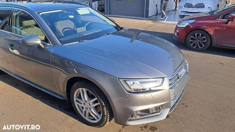 Second-hand Audi A4 S-Line 170 CP (125 kW) 2019 Gri Break