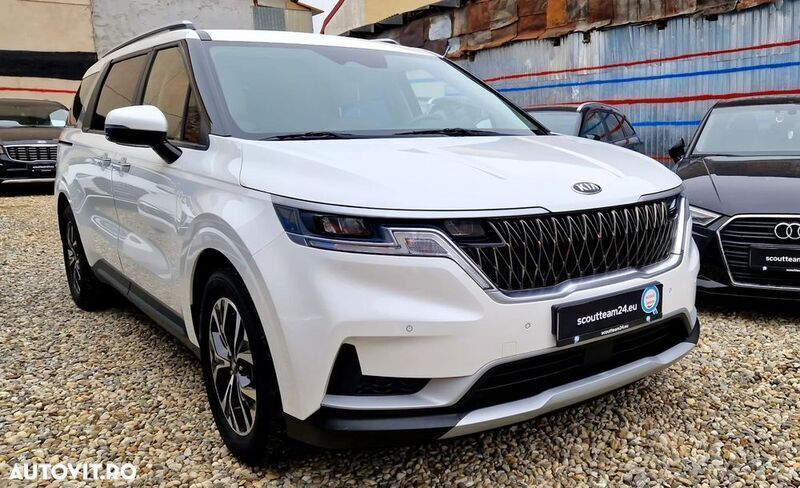 Alb Utilizat 2020 Kia Carnival Monovolum | 37.612 EUR - Imagine 1/4