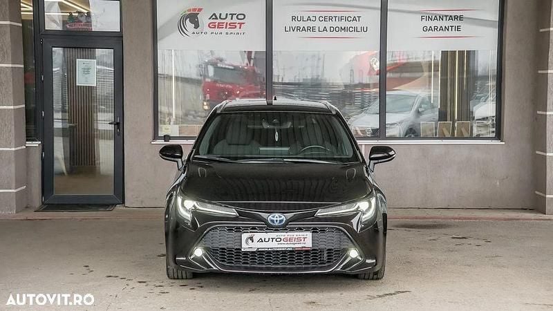 Second-hand Toyota Corolla 122 CP (89 kW) 2019 Culoaremaro Break