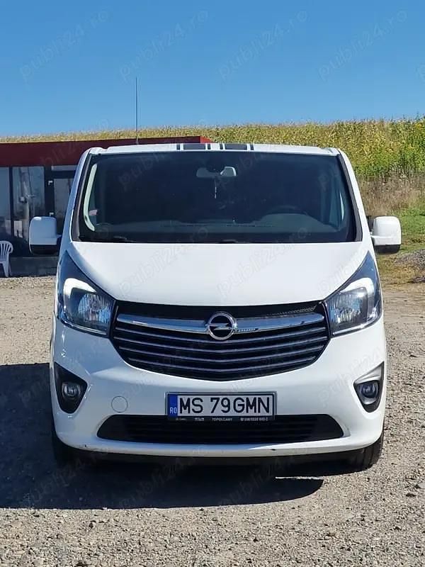 Second-hand Opel Vivaro 125 CP (91 kW) 2017 Alb Monovolum