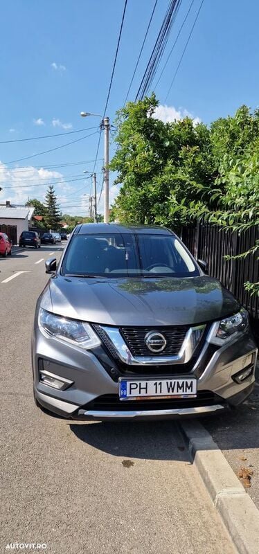 Gri Utilizat 2020 Nissan X-Trail N-Connecta SUV | 15.700 EUR (Super Preț) - Imagine 1/4