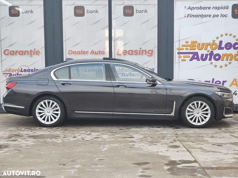 Second-hand BMW 745e Comfort Edition 394 CP (289 kW) 2019 Culoaregri Berlinǎ