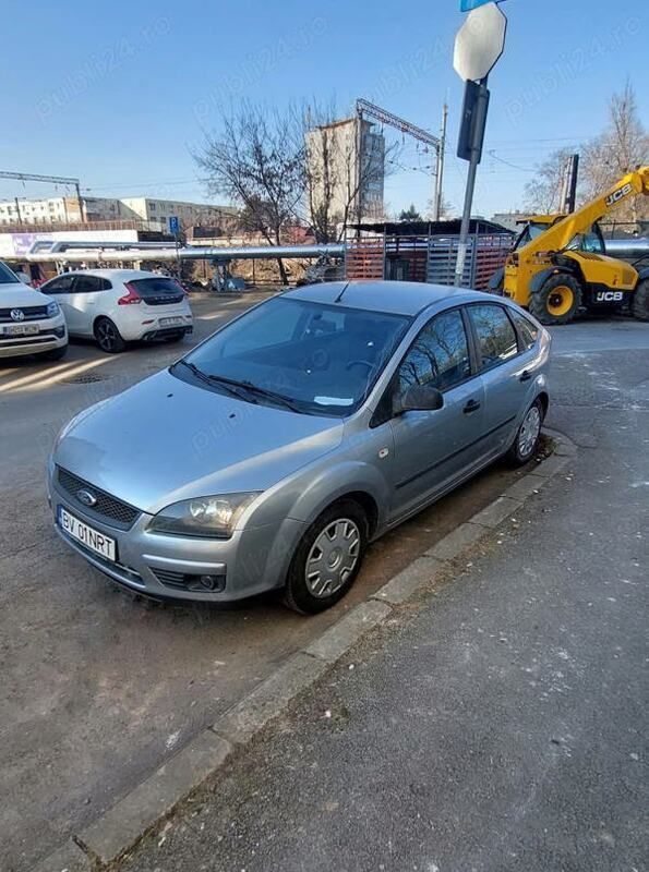 Utilizat 2005 Ford Focus Hatchback | 7.000 EUR - Imagine 1/4
