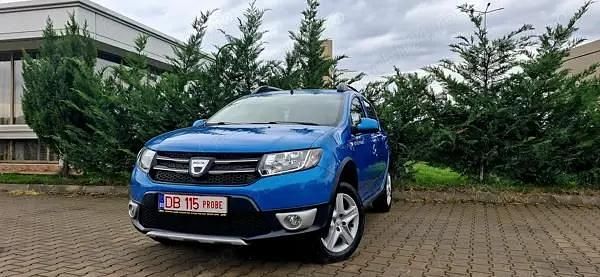 Second-hand Dacia Sandero Stepway 90 CP (66 kW) 2013 Albastru Hatchback