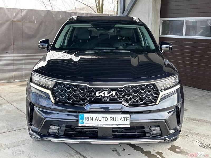 Second-hand Kia Sorento 230 CP (169 kW) 2022 Culoarenegru SUV