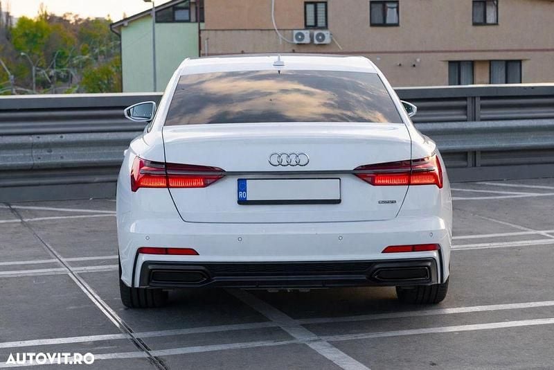 Second-hand Audi A6 S-Line 299 CP (219 kW) 2020 Culoarealb Berlinǎ