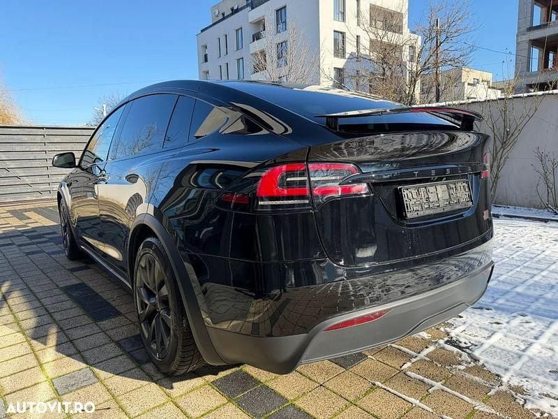 Second-hand Tesla Model X 14 kW (20 CP) 2023 Culoarenegru SUV
