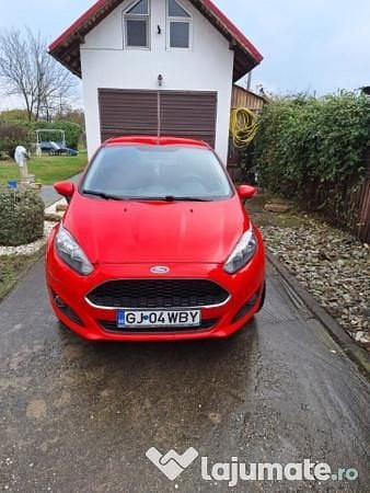 Roșu Utilizat 2017 Ford Fiesta Berlinǎ | 6.499 EUR (Preț bun) - Imagine 1/4
