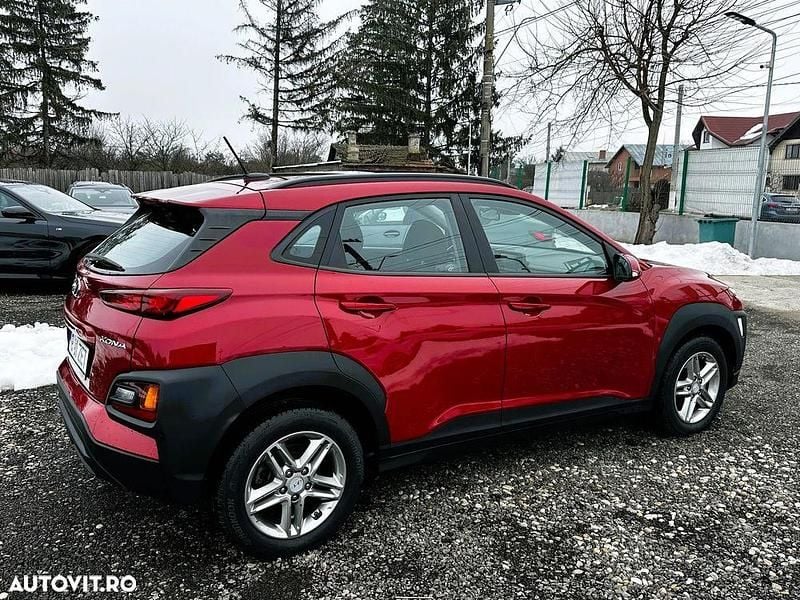 Second-hand Hyundai Kona 115 CP (84 kW) 2019 Culoarerosu SUV