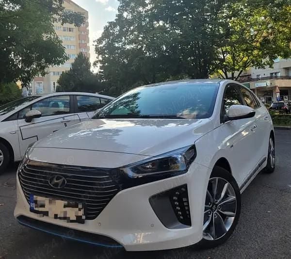 Alb Utilizat 2019 Hyundai Ioniq Hatchback | 16.500 EUR - Imagine 1/4