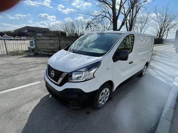 Utilizat 2018 Renault Trafic Van | 9.800 EUR (Super Preț) - Imagine 1/4