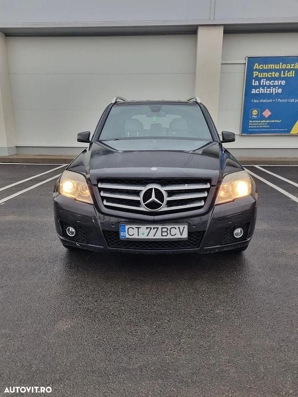 Second-hand Mercedes GLK220 170 CP (125 kW) 2011 Culoarenegru SUV