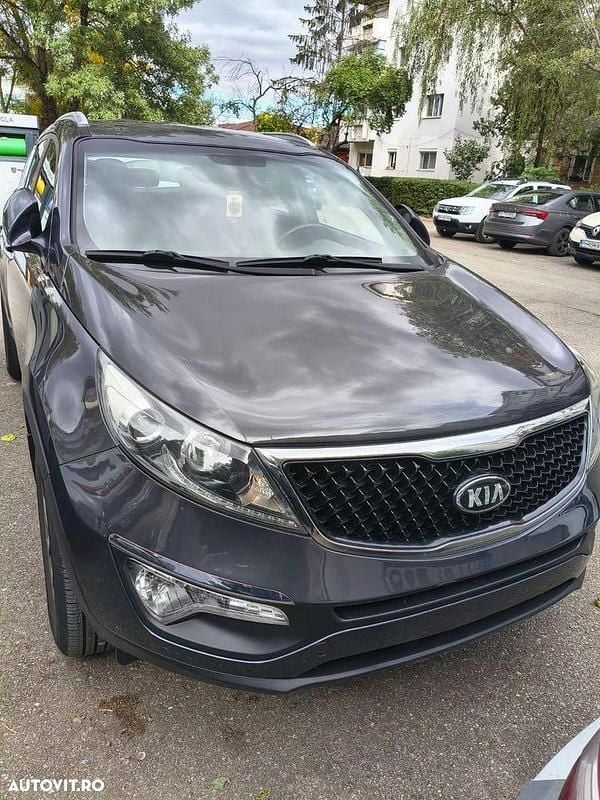 Culoaregri Utilizat 2014 Kia Sportage Classic SUV | 9.000 EUR (Preț bun) - Imagine 1/4