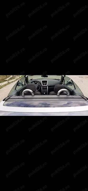 Utilizat 2007 Peugeot 207 CC Cabrio | 2.350 EUR (Preț bun) - Imagine 1/4