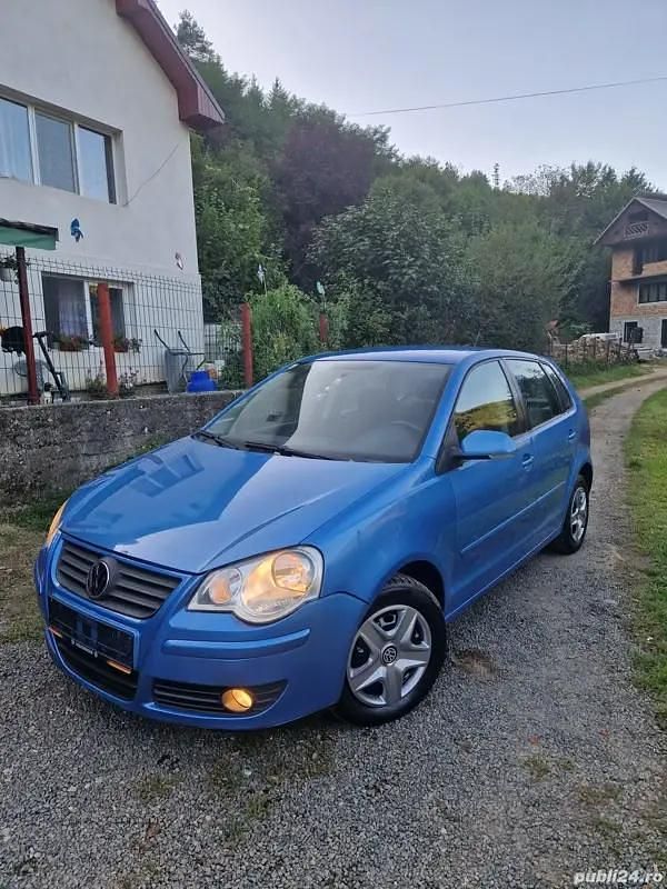 Albastru Utilizat 2007 VW Polo Berlinǎ | 1.990 EUR (Preț OK) - Imagine 1/4