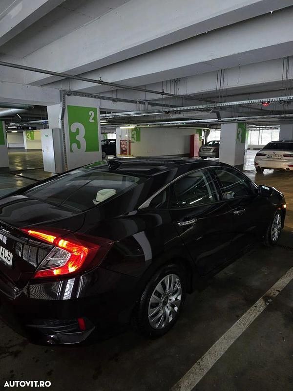 Second-hand Honda Civic 120 CP (88 kW) 2019 Culoarenegru Berlinǎ