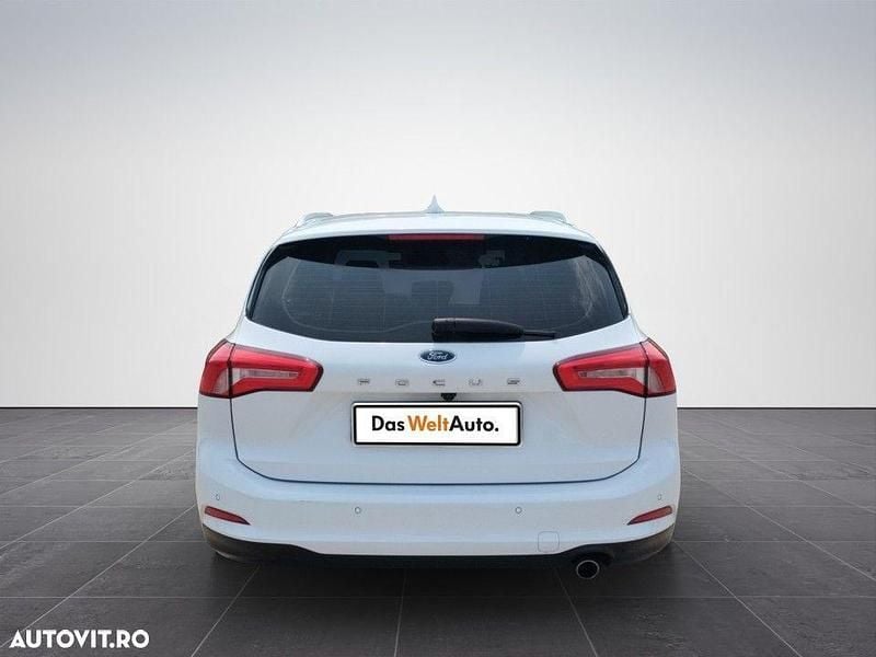 Second-hand Ford Focus Trend 120 CP (88 kW) 2020 Culoarealb Break