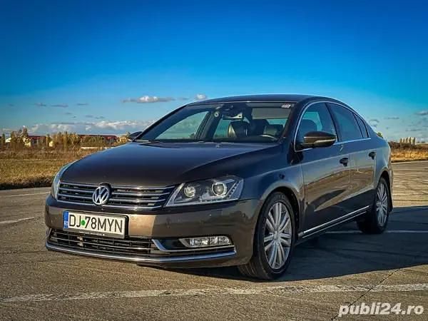Utilizat 2012 VW Passat Berlinǎ | 10.700 EUR - Imagine 1/4