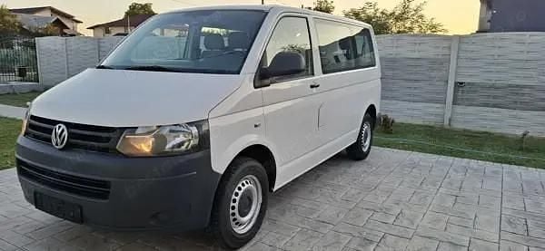 Utilizat 2013 VW T5 Van | 9.850 EUR (Preț OK) - Imagine 1/4