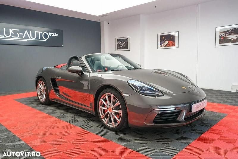 Culoaregri Utilizat 2017 Porsche 718 Boxster Cabrio | 52.000 EUR - Imagine 1/4