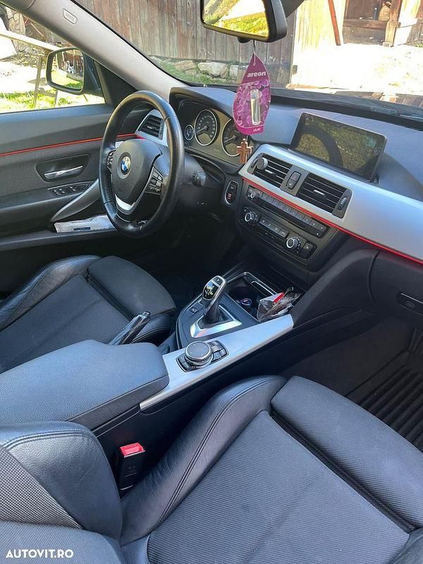 Second-hand BMW 320 190 CP (139 kW) 2015 Culoarenegru Berlinǎ