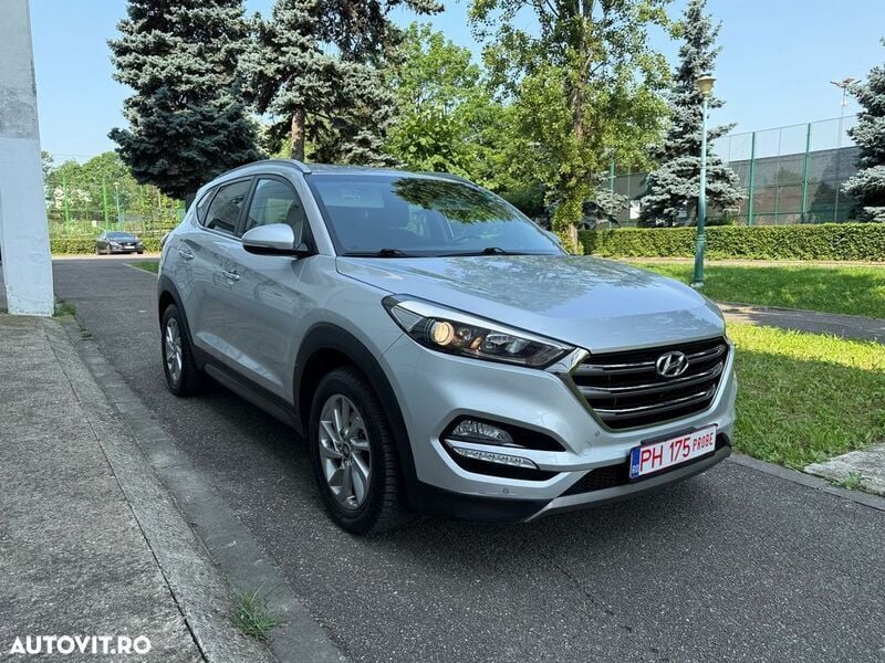 Gri Utilizat 2016 Hyundai Tucson Passion SUV | 13.100 EUR (Preț OK) - Imagine 1/4
