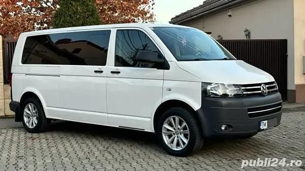 Second-hand VW Caravelle 140 CP (102 kW) 2014 Alb Monovolum