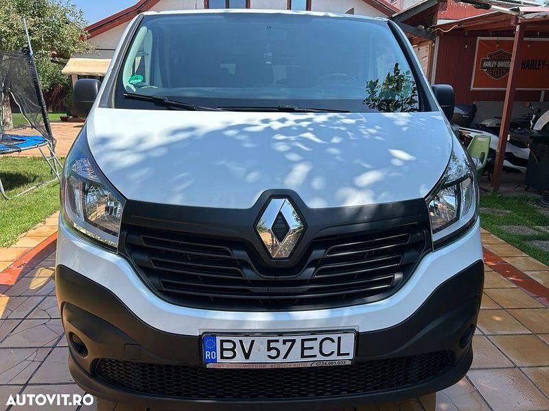 Culoarealb Utilizat 2018 Renault Trafic Authentique Van | 13.950 EUR (Puțin scump) - Imagine 1/4