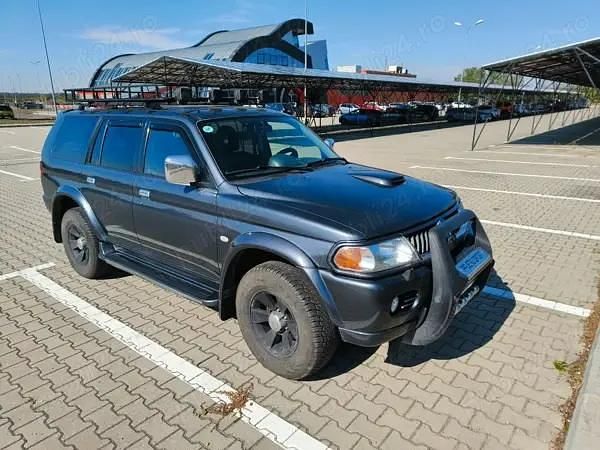 Second-hand Mitsubishi Pajero Sport 115 CP (84 kW) 2004 Gri SUV